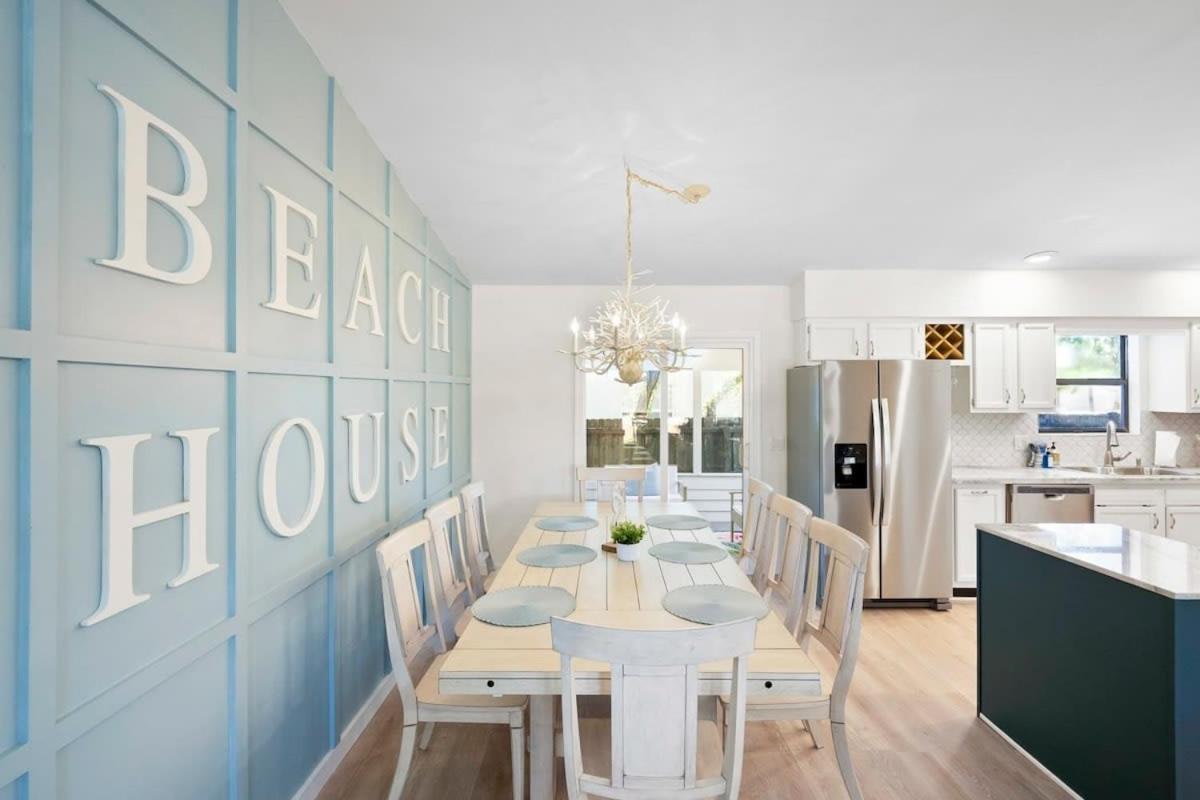 The St Augusdream Renovated Beach House Sleeps 8 Walk To Beach St. Augustine Exterior foto