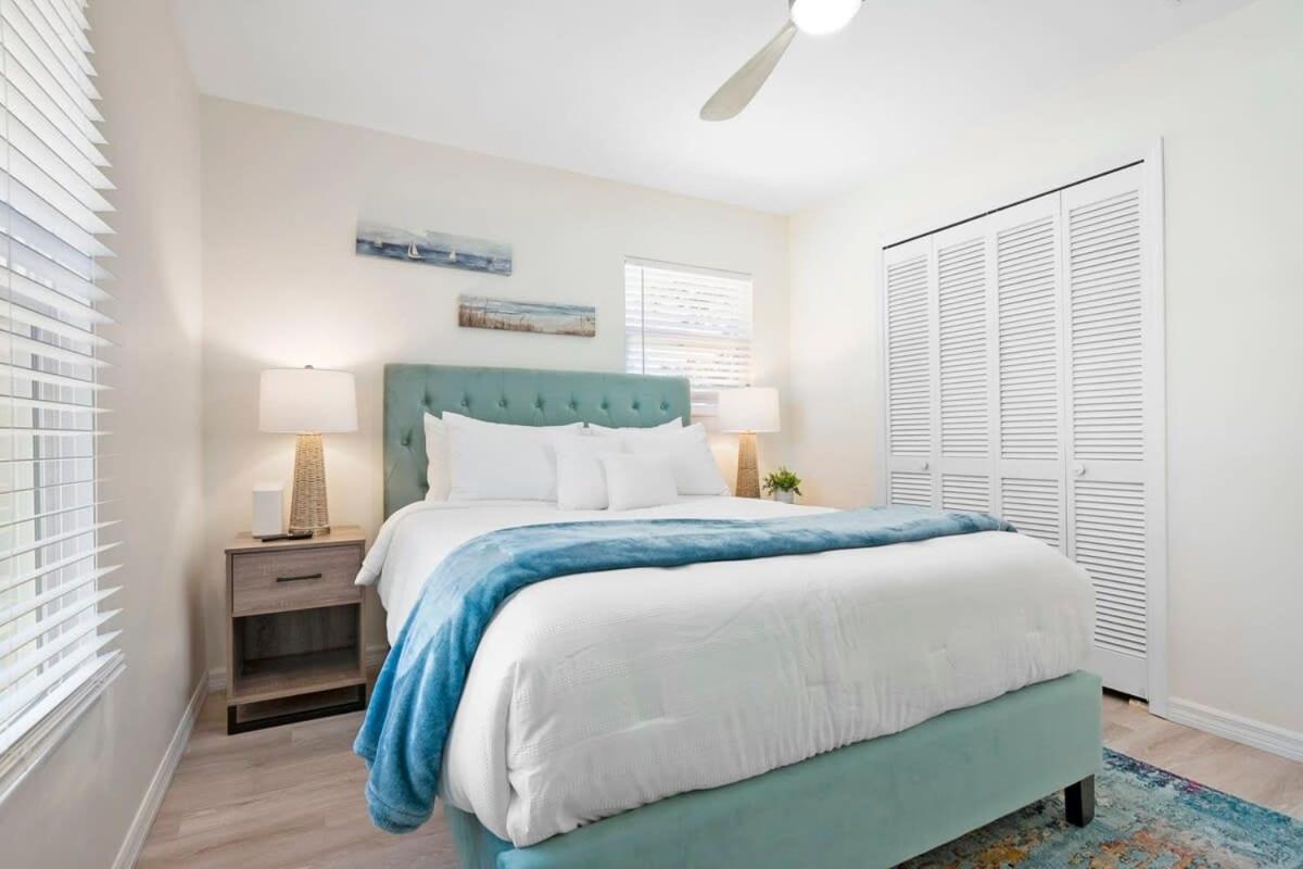 The St Augusdream Renovated Beach House Sleeps 8 Walk To Beach St. Augustine Exterior foto